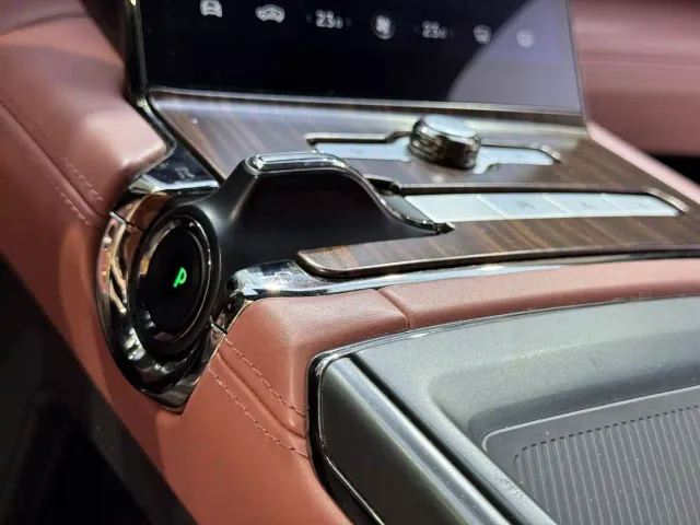 Nio EC6 — Фото автомобиля 15