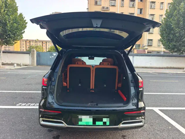 Geely Galaxy M9 — Фото автомобиля 5