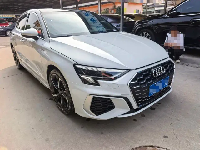 Фотография автомобиля — Audi A3