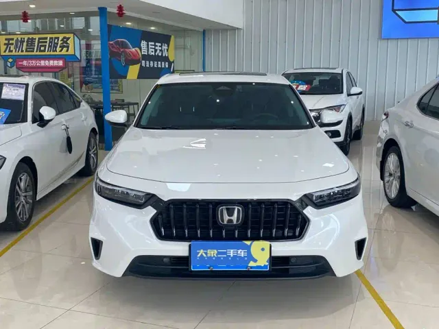 Honda Inspire — Фото автомобиля 2