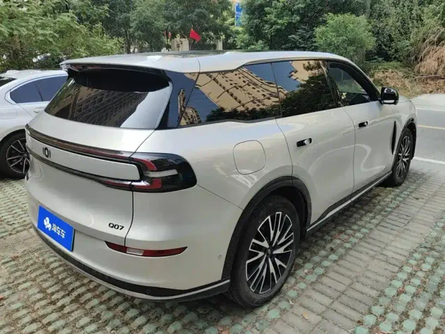 Changan Qiyuan Q07 — Фото автомобиля 3