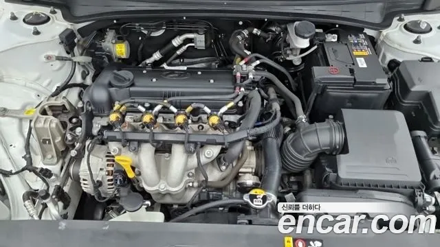 Hyundai AVANTE Avante (CN7) 1.6 LPi (Для проката) — Фото автомобиля 8