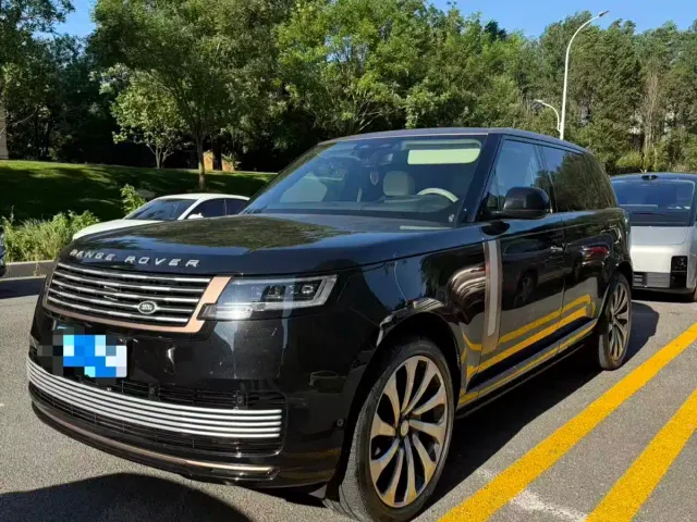 Фотография автомобиля — Land Rover Range Rover