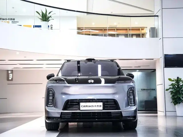 Nio ES9 — Фото автомобиля 3