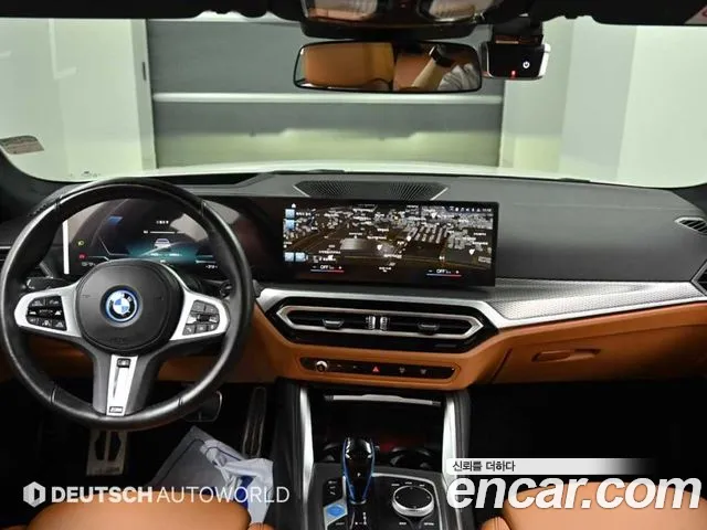 BMW i4 — Фото автомобиля 7