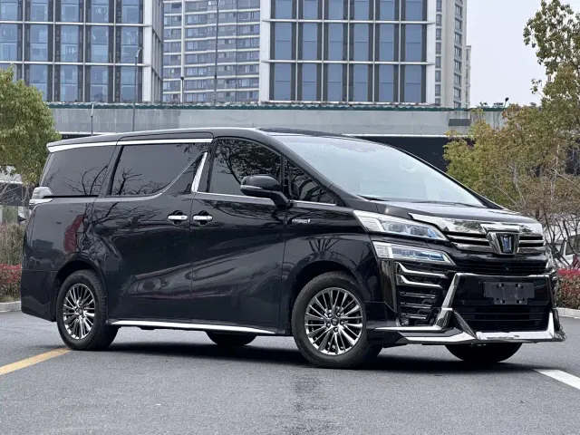 Toyota Vellfire — Фото автомобиля 4