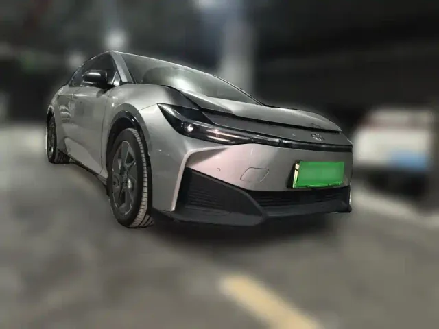 Toyota bZ3 — Фото автомобиля 24