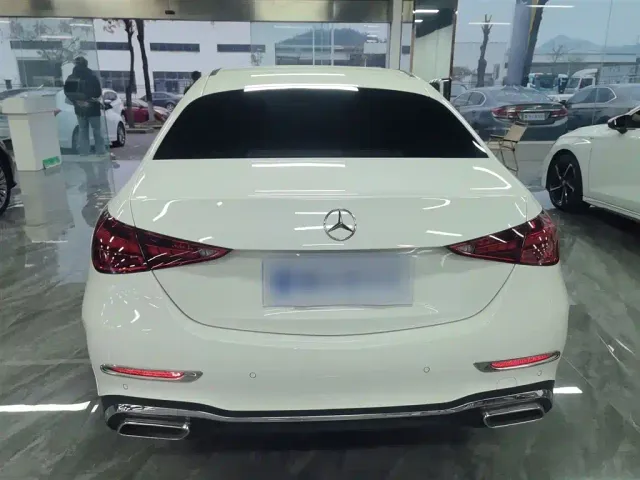 Mercedes-Benz C-Class — Фото автомобиля 5