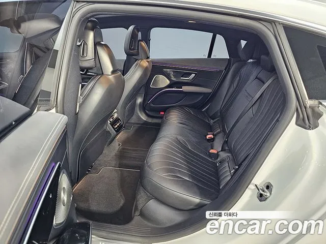 Mercedes-Benz EQS — Фото автомобиля 9