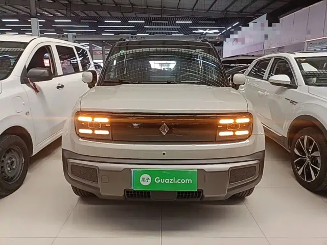 Baojun Yep Plus — Фото автомобиля 2