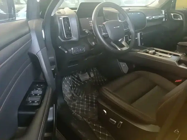 Haval Big Dog — Фото автомобиля 12
