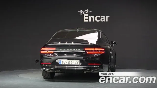 Genesis G80 RG3 — Фото автомобиля 4