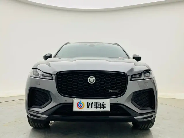 Jaguar F-Pace — Фото автомобиля 2