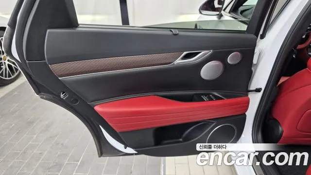 Genesis G80 RG3 — Фото автомобиля 14