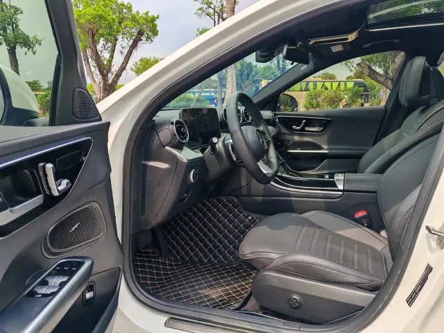 Mercedes-Benz C-Class — Фото автомобиля 7