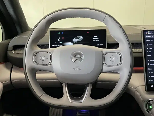 Nio EC6 — Фото автомобиля 14