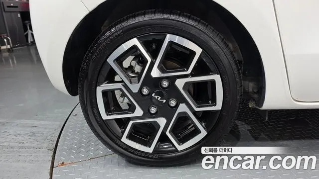 Kia RAY Новый Kia Ray Signature — Фото автомобиля 5