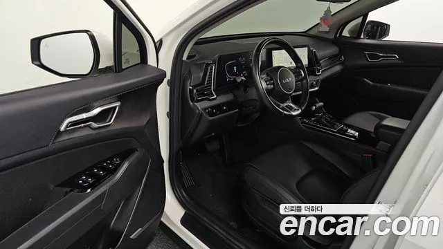 Kia Sportage Sportage 5-е поколение Бензин 1.6 турбо 2WD — Фото автомобиля 10