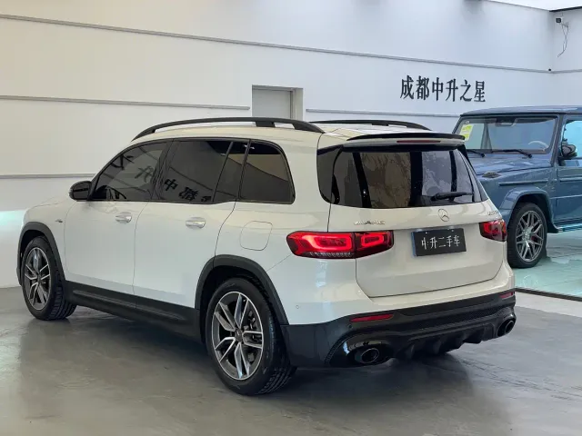 Mercedes-Benz GLB AMG — Фото автомобиля 14