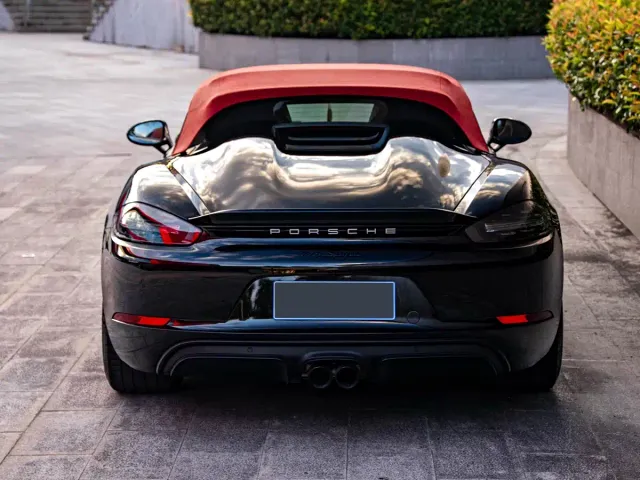 Porsche 718 — Фото автомобиля 5