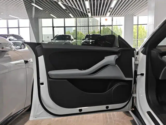 Nio ET5 Touring — Фото автомобиля 7