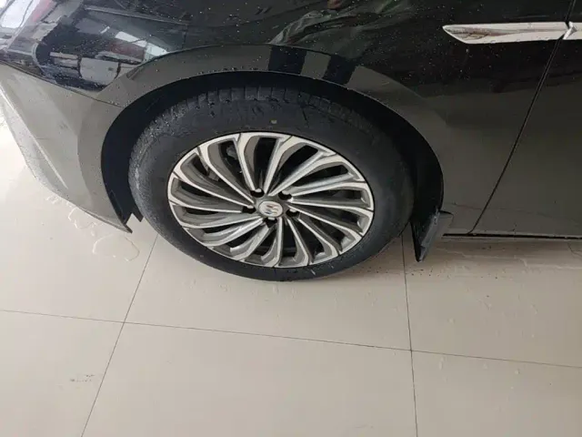 Buick LaCrosse 2023 28T Premium Edition — Фото автомобиля 22