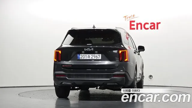 Kia Sorento Новый Sorento 4 поколение Бензин 2.5T 2WD — Фото автомобиля 4