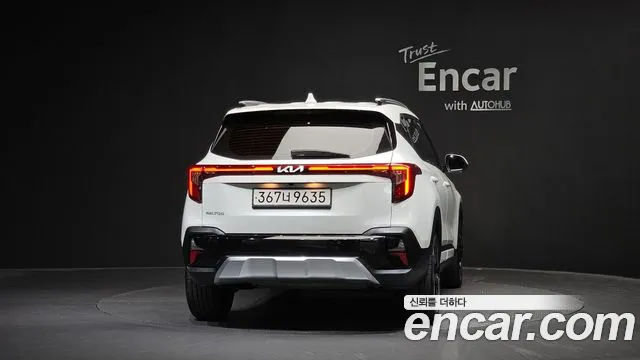 Kia Seltos — Фото автомобиля 4