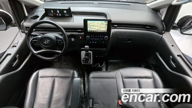Hyundai Staria Staria 4WD Tourer 11 мест — Фото автомобиля 6