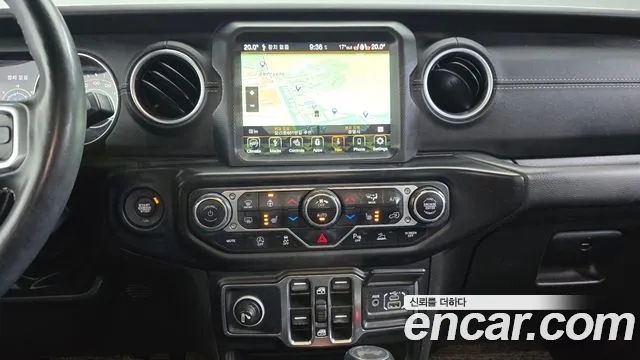 Jeep Wrangler JL — Фото автомобиля 18