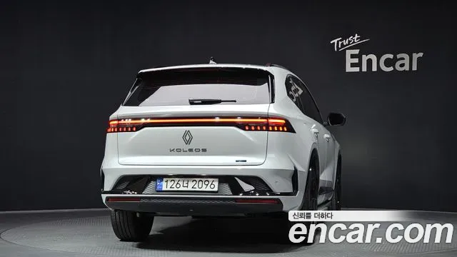 Renault-KoreaSamsung Grand Koleos Grand Koleos — Фото автомобиля 4