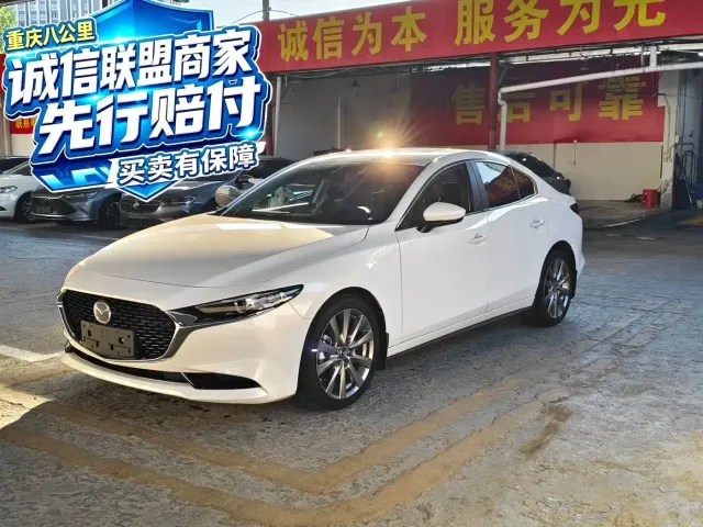 Фотография автомобиля — Mazda Axela