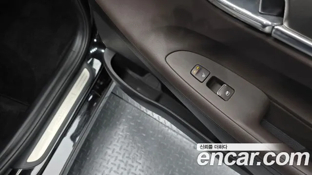 Hyundai Grandeur Новый Grandeur IG 3.0 LPi (Для проката) — Фото автомобиля 19