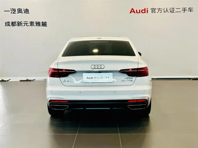 Audi A4L — Фото автомобиля 5