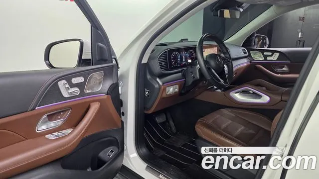 Mercedes-Benz GLE-Class — Фото автомобиля 8