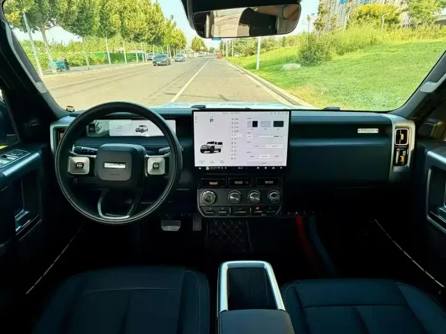 iCAR V23 — Фото автомобиля 6