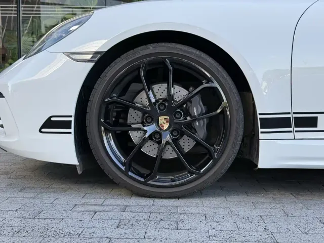 Porsche 718 — Фото автомобиля 7