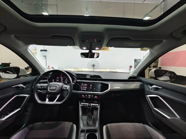 Audi Q3 — Фото автомобиля 12