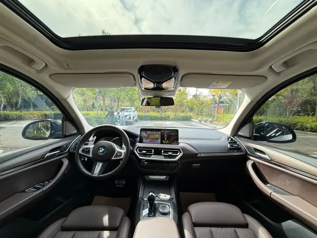 BMW X3 — Фото автомобиля 12