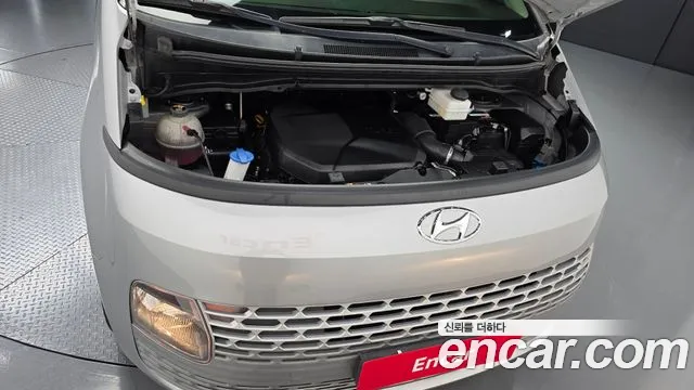 Hyundai Staria — Фото автомобиля 9