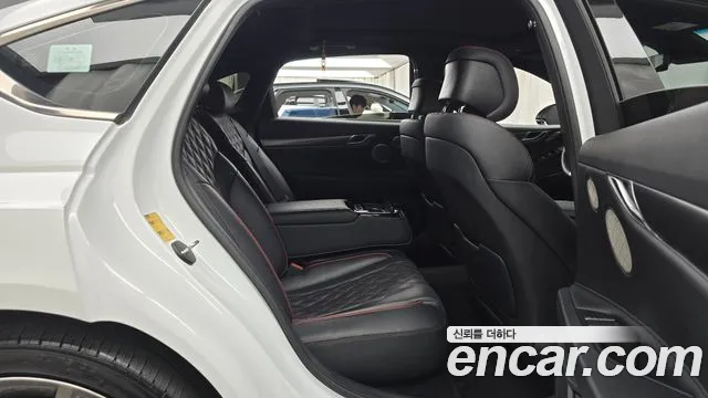Genesis G80 RG3 — Фото автомобиля 17