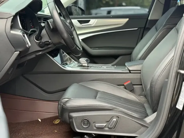 Audi A6L — Фото автомобиля 6