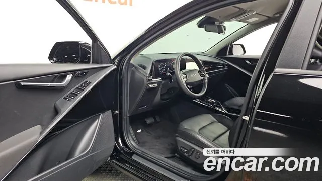 Kia Niro New — Фото автомобиля 10