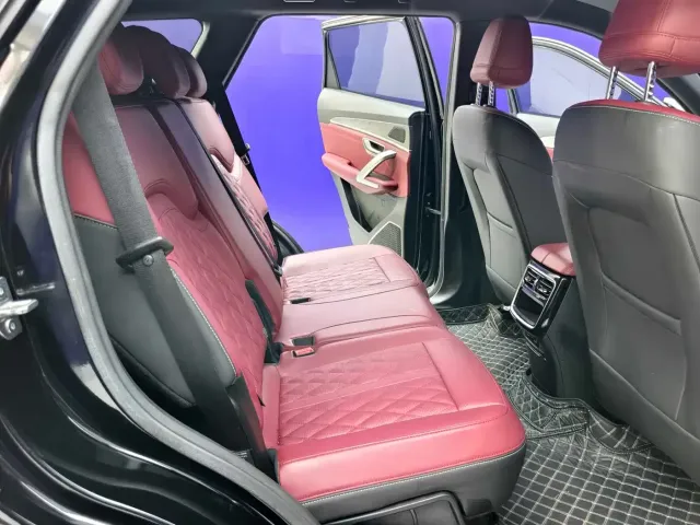 Jetour X70 Plus — Фото автомобиля 12