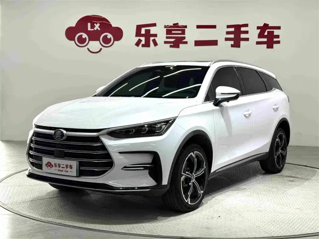 Фотография автомобиля — BYD Tang