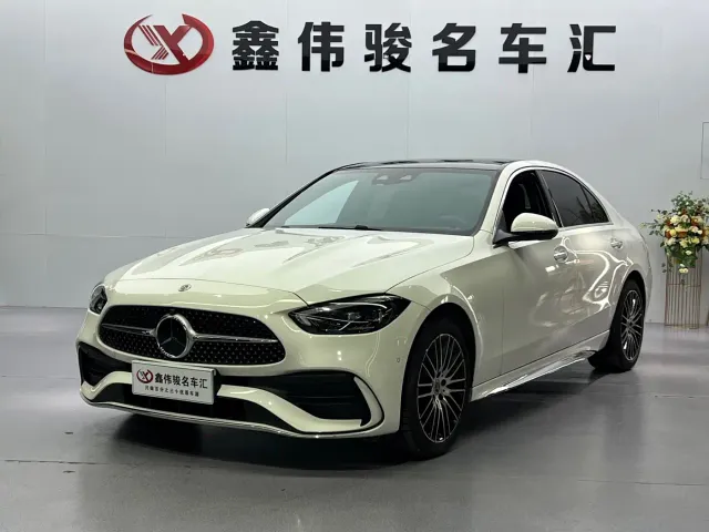 Mercedes-Benz C-Class — Фото автомобиля 2