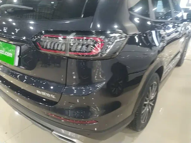 Chery Tiggo 8 — Фото автомобиля 7