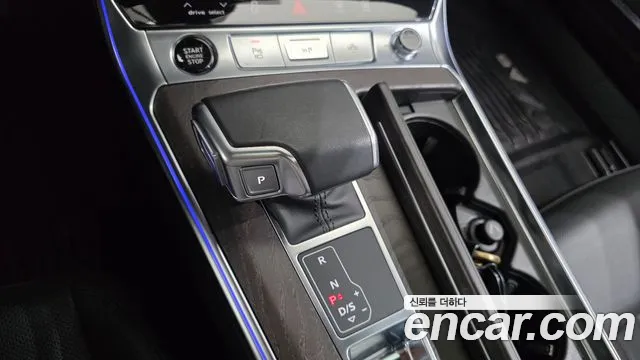 Audi A6 C8 — Фото автомобиля 9