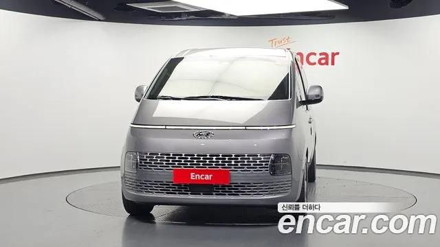 Hyundai Staria — Фото автомобиля 3