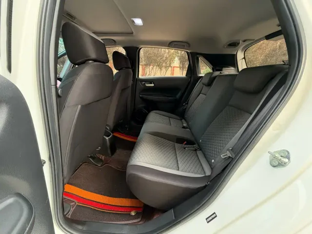 Honda Fit — Фото автомобиля 8